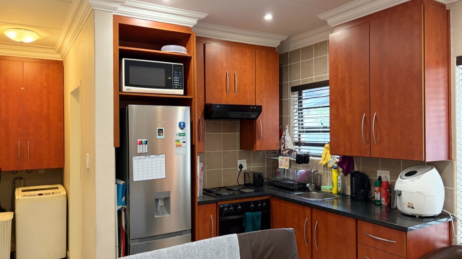 2 Bedroom Property for Sale in Bult South North West